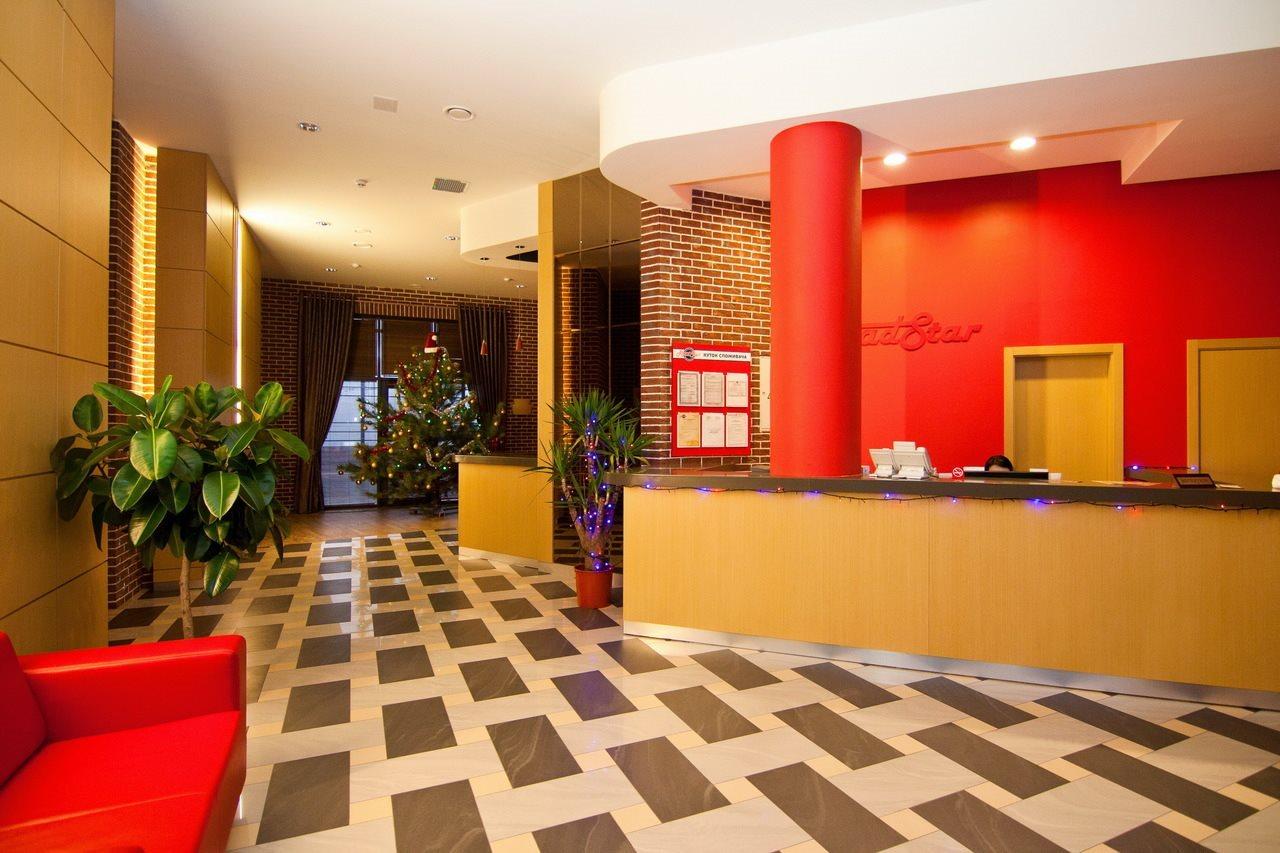Road Star Hotel Днепър Екстериор снимка