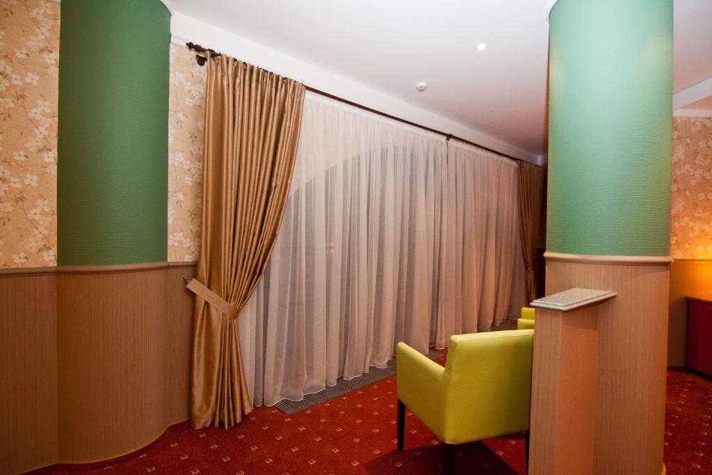 Road Star Hotel Днепър Стая снимка